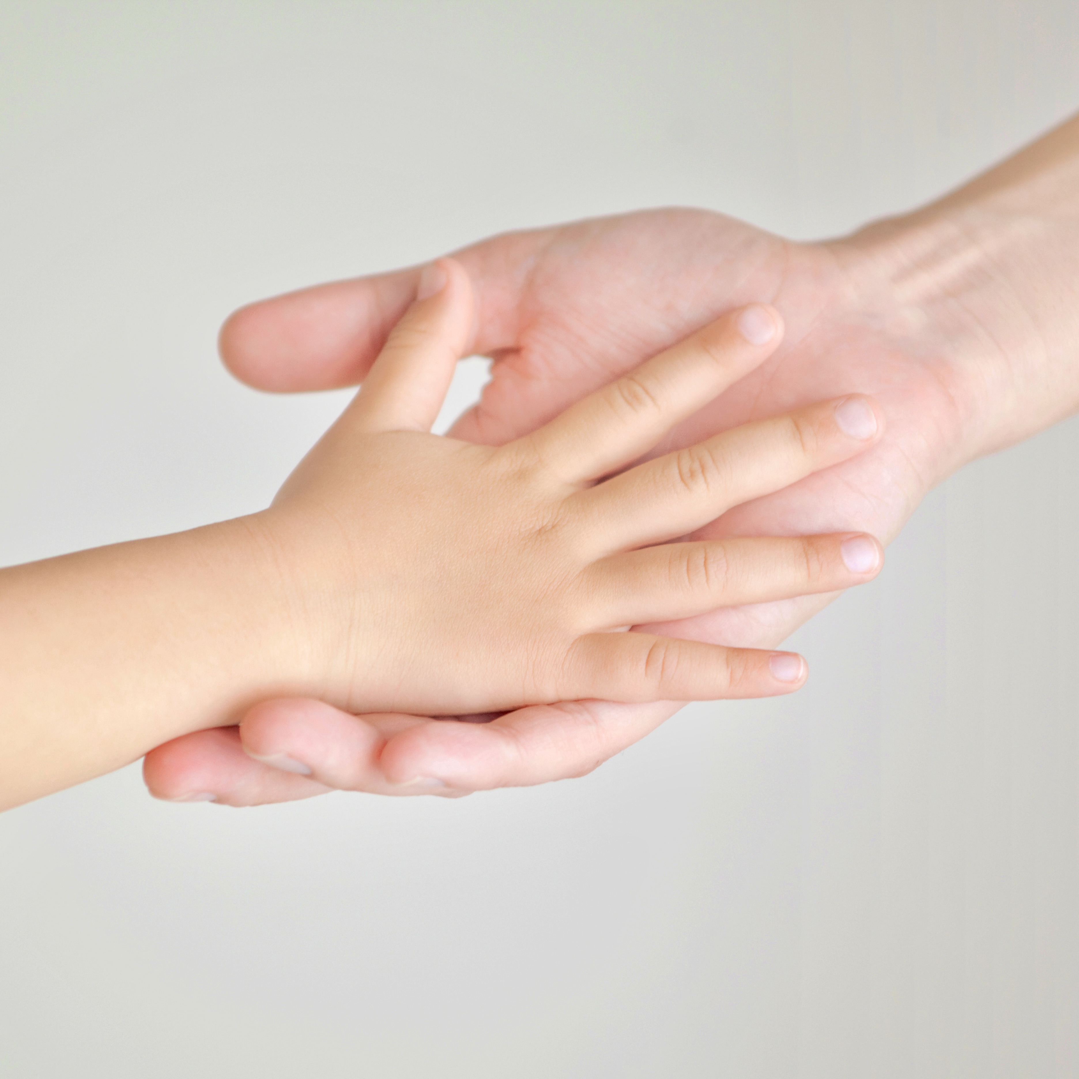 【子どもに脱毛はまだ早い？】子どもの本音と向き合うキッズ脱毛
